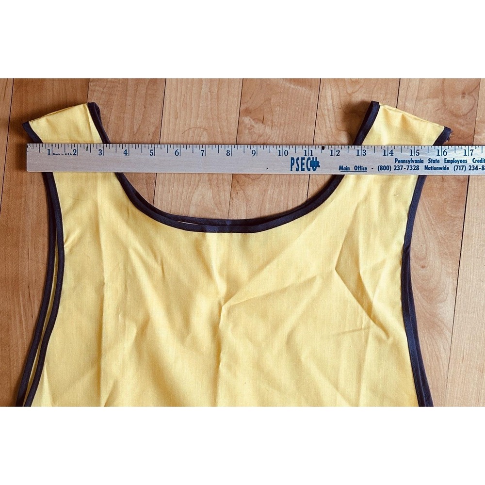 Vtg Apron Mustard Yellow & Brown 3 Pockets Homespun 1970 s Cottage Grandma Core - Picture 7 of 8